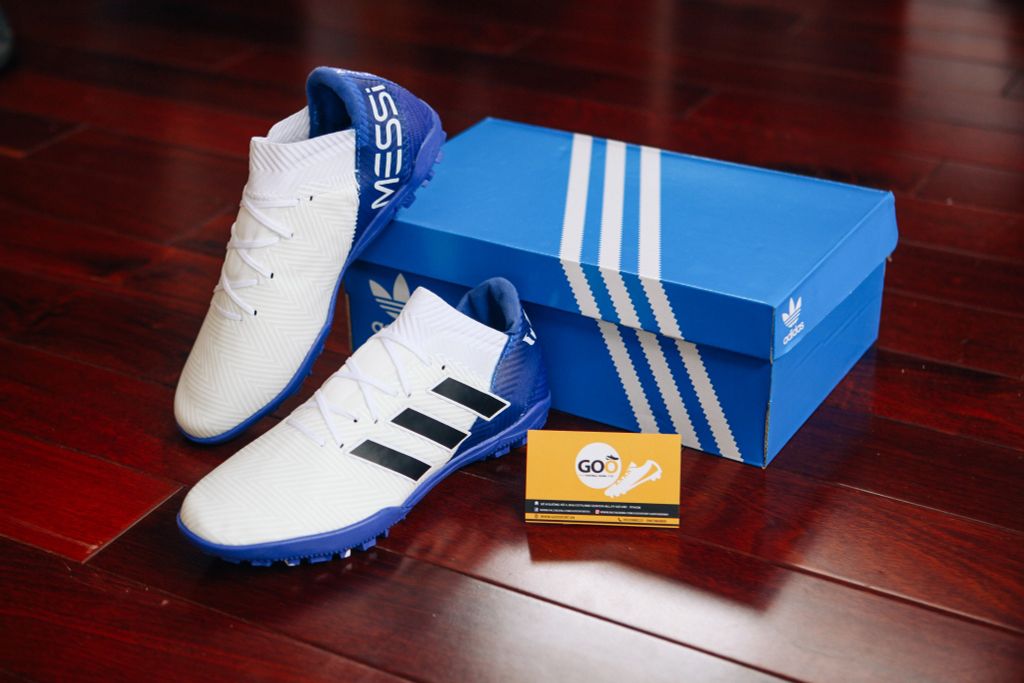 giày đá bóng adidas nemeziz