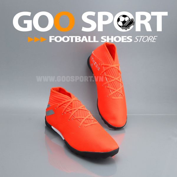 giày đá bóng nemeziz