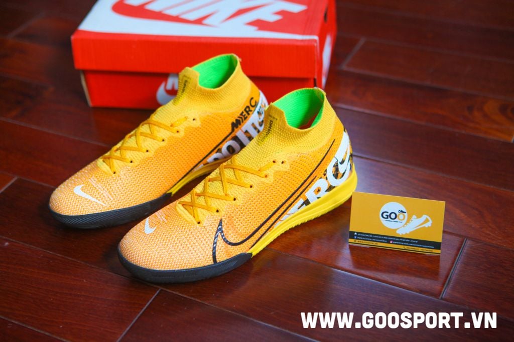 giày đá bóng nike mercurial superfly
