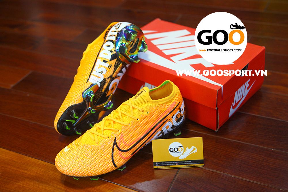 giày đá bóng sân cỏ tự nhiên