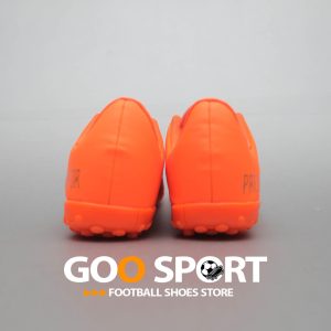 Adidas Predator 18.4 TF cam