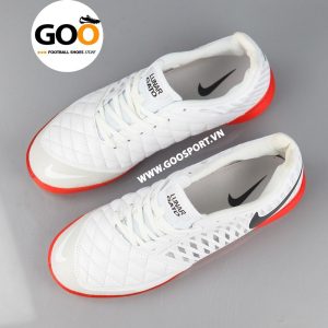 Nike Lunar Gato 2 IC trắng đế đỏ