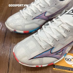 Mizuno Alpha TF trắng sọc đỏ