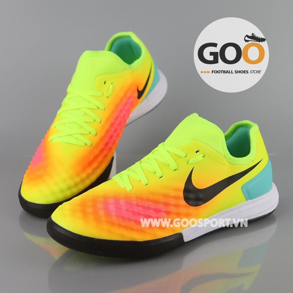 nike magista