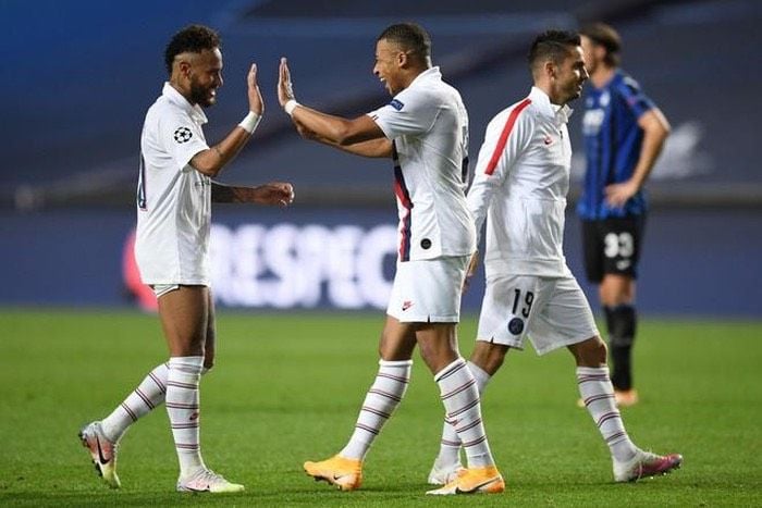 nike mercurial vapor 13