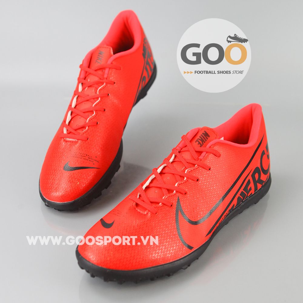 nike mercurial vapor 13