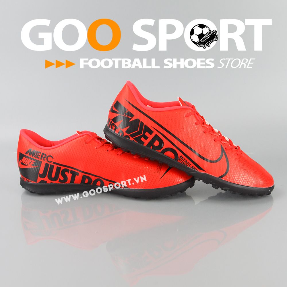 giày đá bóng nike mercurial