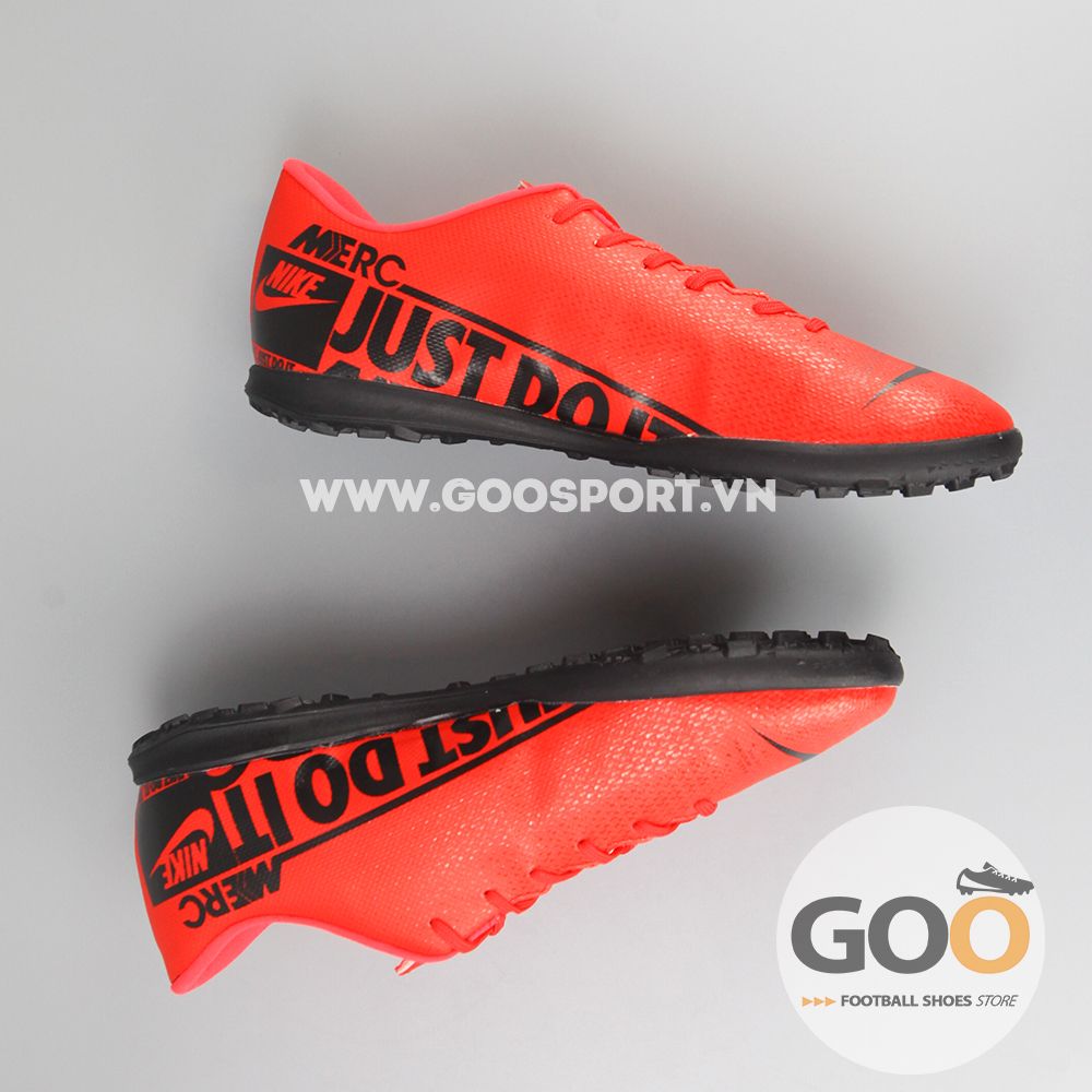 giày đá bóng nike mercurial