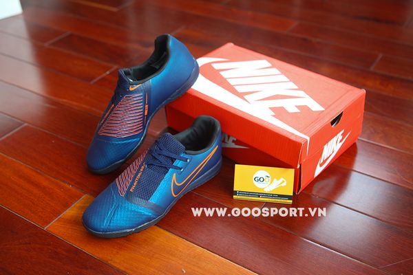nike phantom venom tf