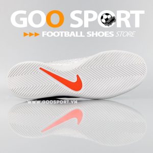 Nike Phantom Vision IC xám bạc